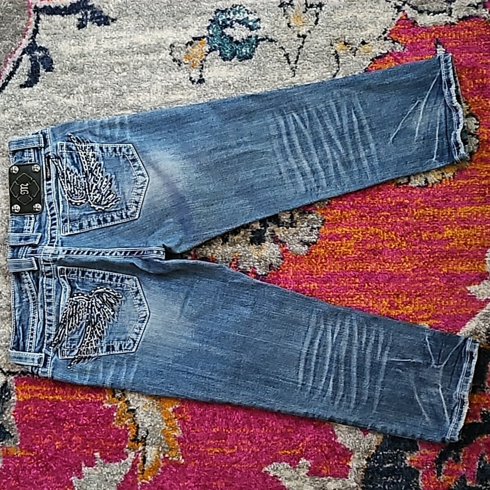 Miss Me Capri jeans